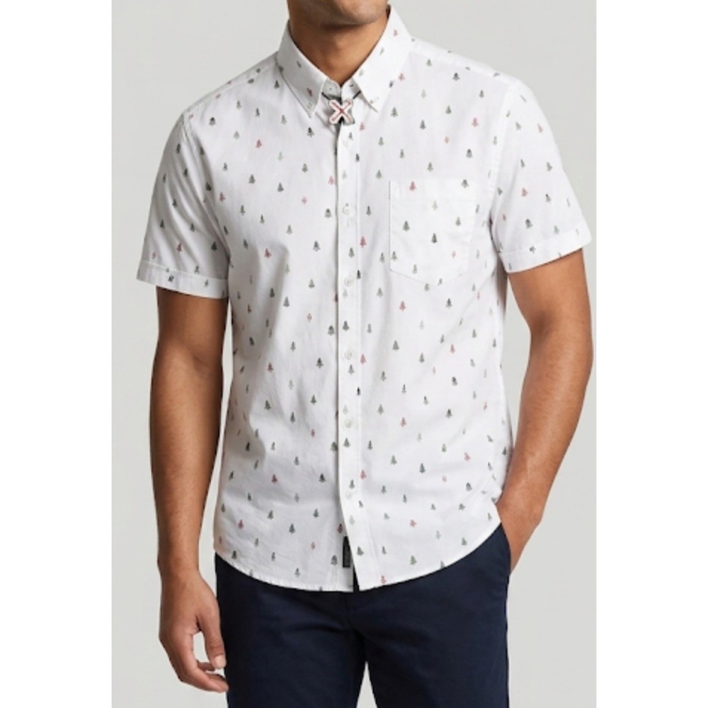 Nickel & Iron Men's Christmas Tree White Button Up Short Sleeve Shirt  S NWT